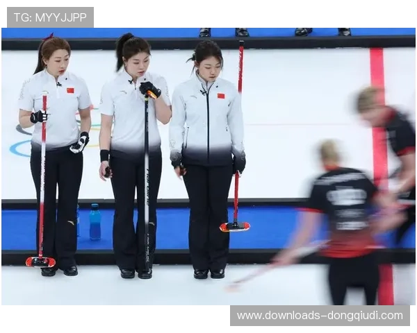 中国女子冰壶队以世锦赛季军身份直通冬奥,男队通过资格赛获席位